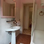 Apartment Casa Sandrina, Un Romantico Rifugio Vista Stresa