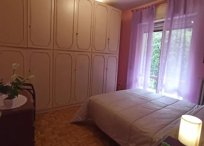 Casa Sandrina, Un Romantico Rifugio Vista Apartment Stresa