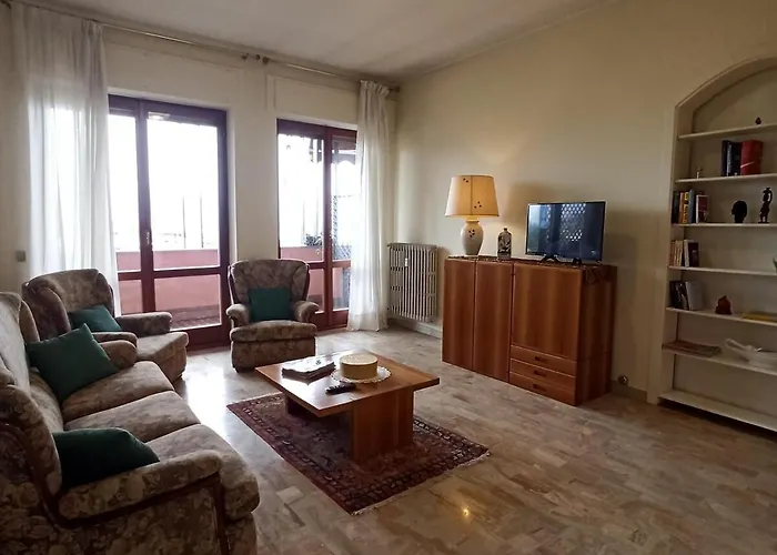 Casa Sandrina, Un Romantico Rifugio Vista Stresa